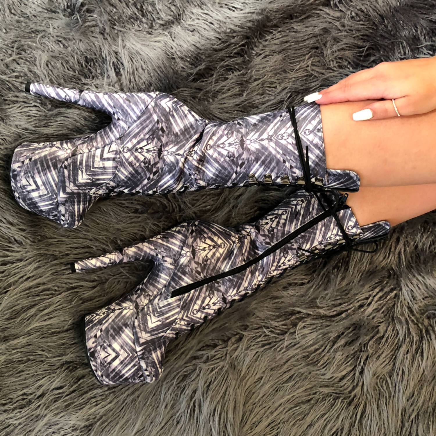 Cult Boot - 7 INCH - Image 6