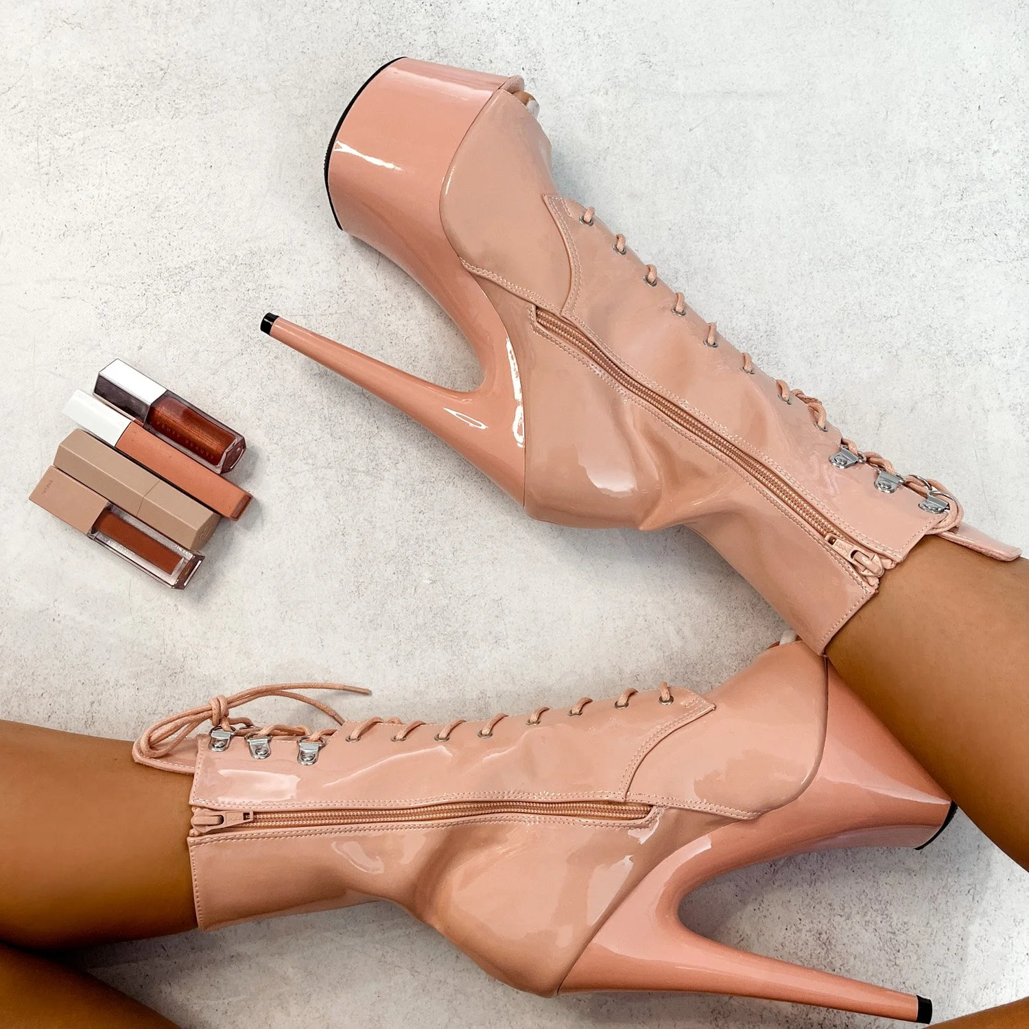 LipKit Boot Open Toe - Dream On - 7 INCH - Image 3