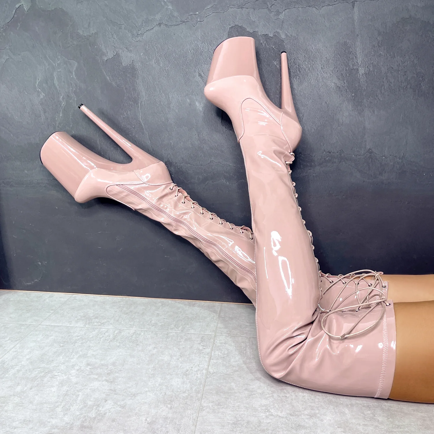 LipKit Thigh High - Boujee - 9 INCH - Image 4