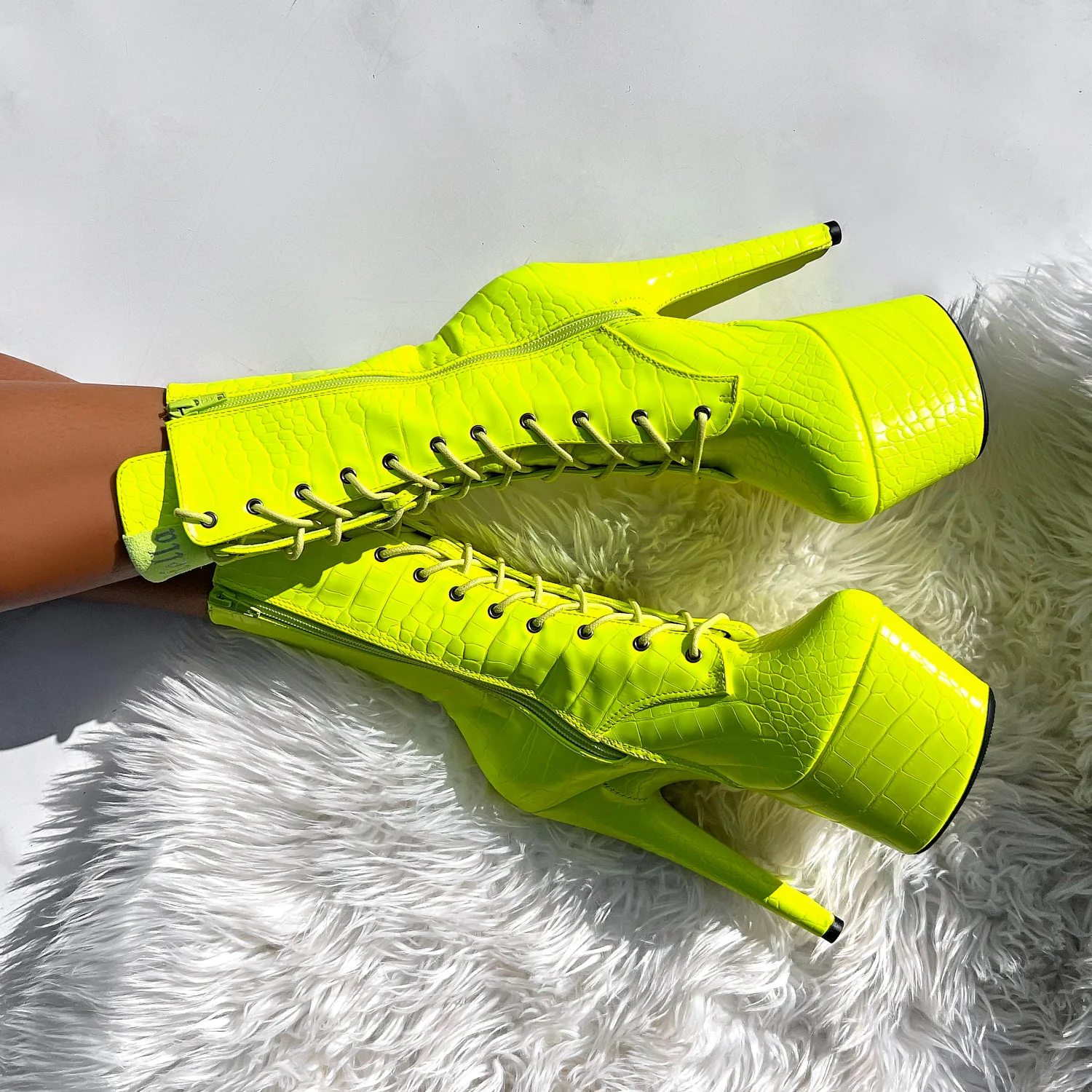 Oh Snap Boot - 7 INCH - Image 6